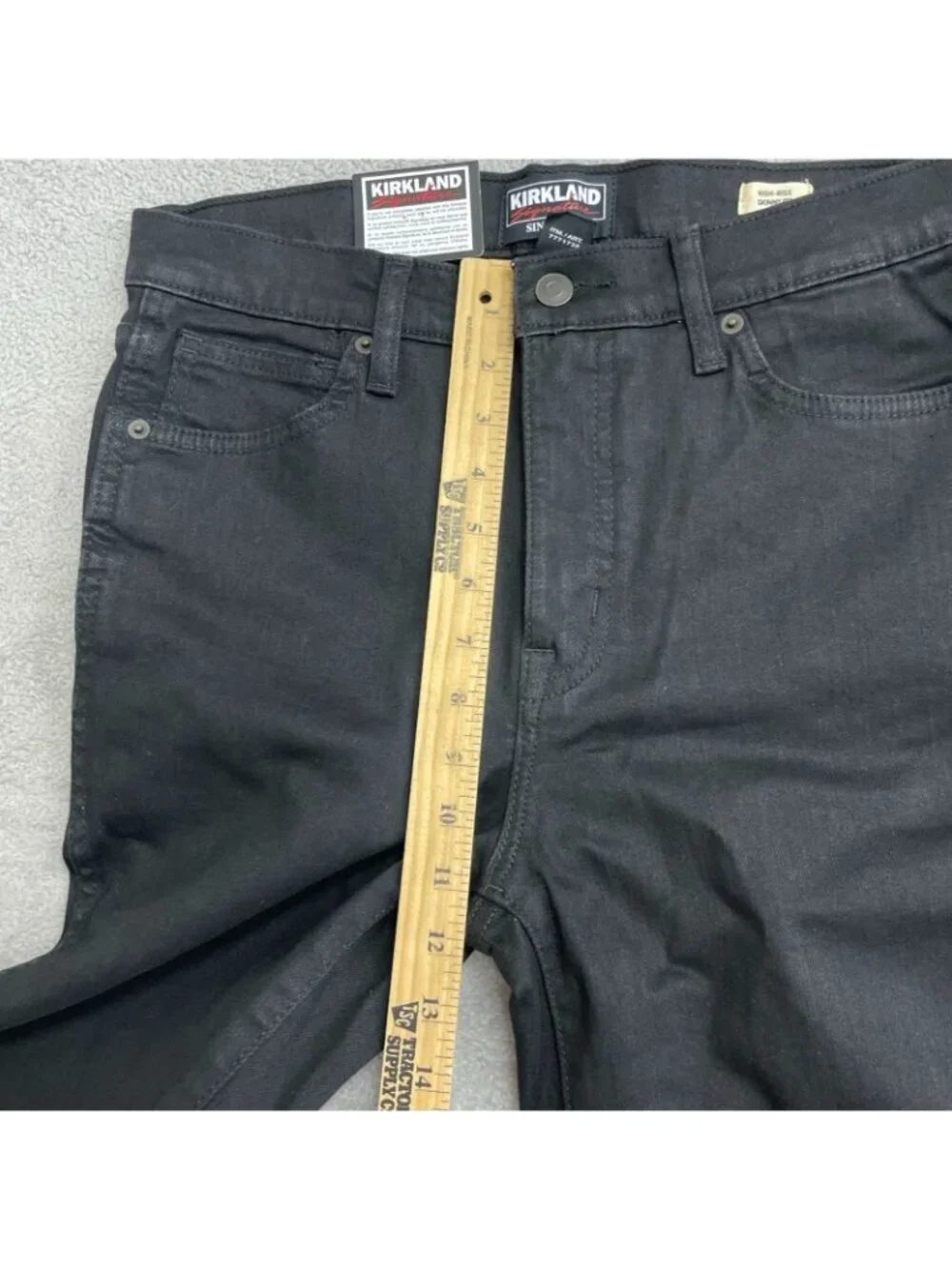 NWT Kirkland Signature Women's 10 Black High-Rise Skinny Jeans  B0886